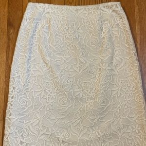 Isaac Mizrahi Live Floral Cream Guipure Lace A-Line Skirt, Size 8